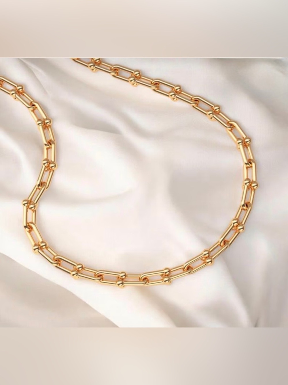 Gold Link Necklace - Luxury Jewelry - Picture 1 of 8